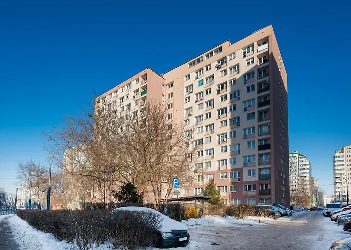 Apartmán Wola Center 3-bedroom By Bookinghost