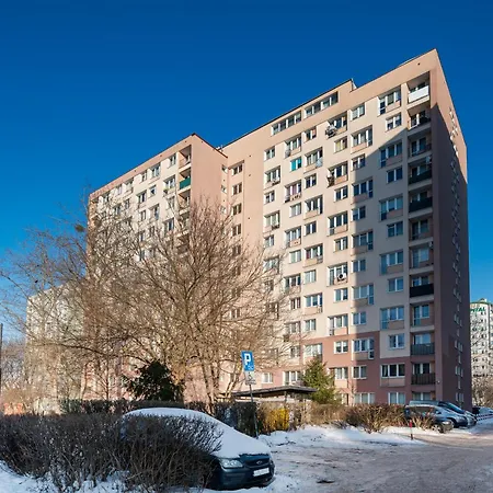Apartamento Wola Center 3-bedroom By Bookinghost