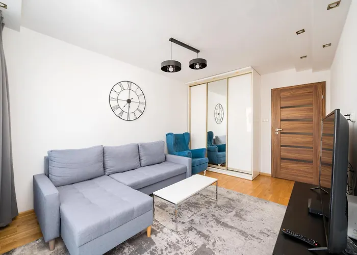 Apartamento Wola Center 3-bedroom By Bookinghost